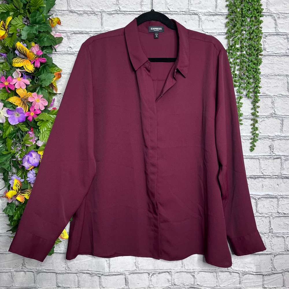 .2/$40express Maroon Red Button Down Collared Blo… - image 1